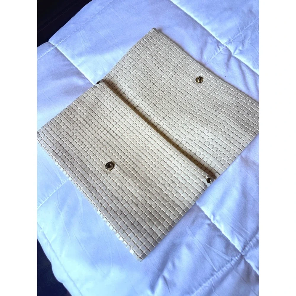 Romantic 1970's Vintage‎ Square Plastic Disco Purse Great Condition Retro